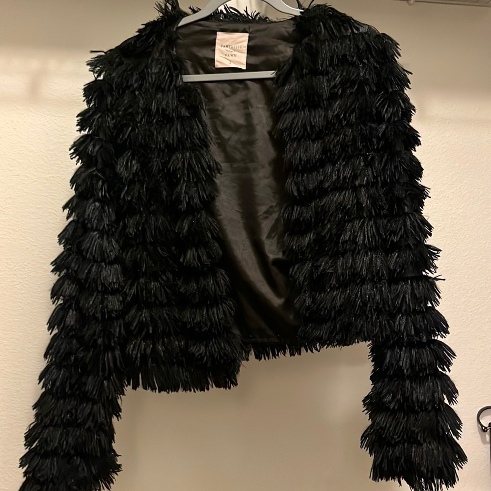 Cutest black jacket!!
